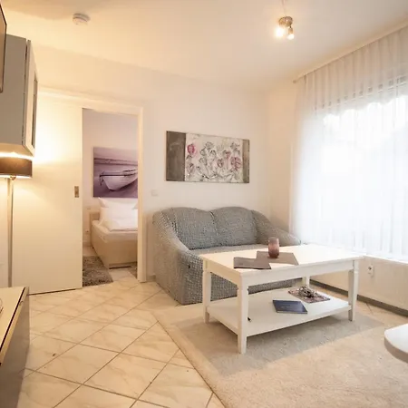 Strandallee 188 Strandglueck